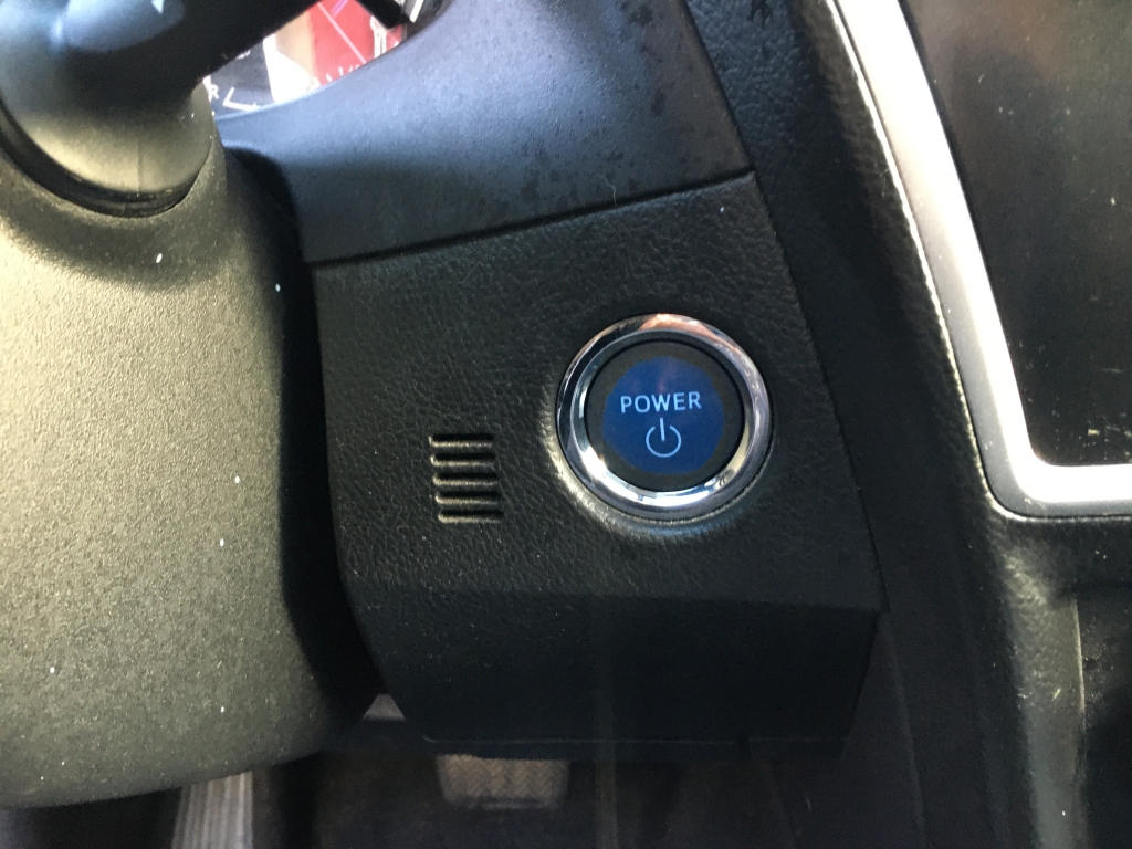 TOYOTA AURIS HIBRIDO Y GLP 1.8 136CV AUT