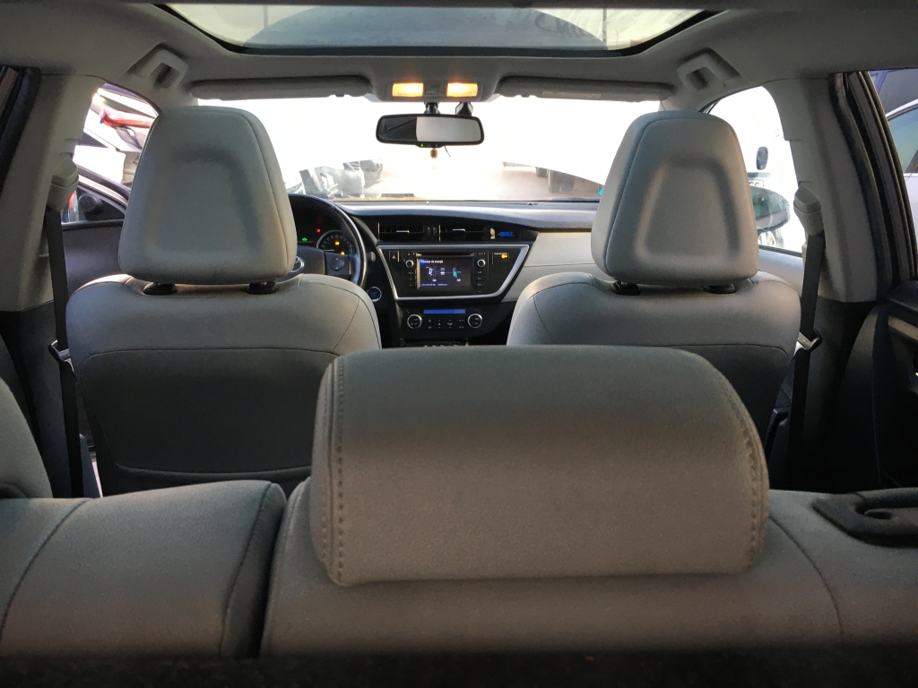 TOYOTA AURIS HIBRIDO Y GLP 1.8 136CV AUT