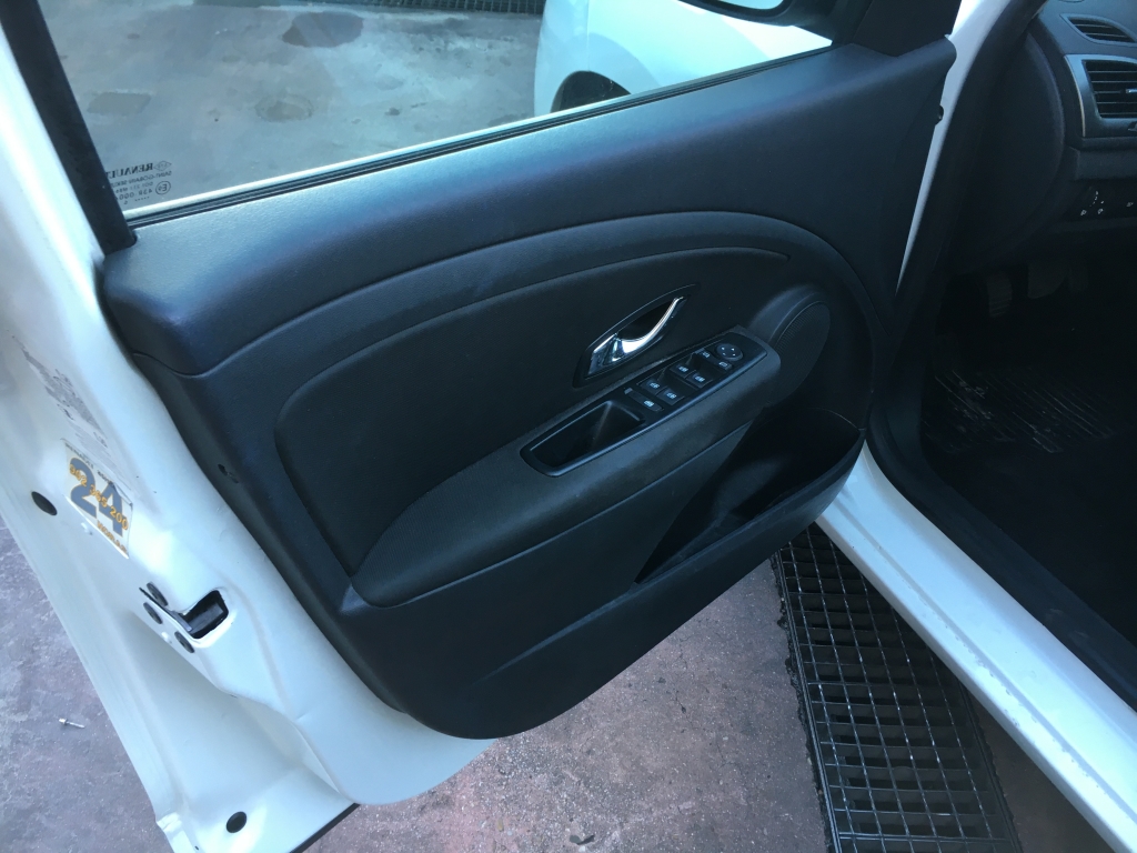 RENAULT MEGANE SPORT TOURER 1.5 DCI 95CV