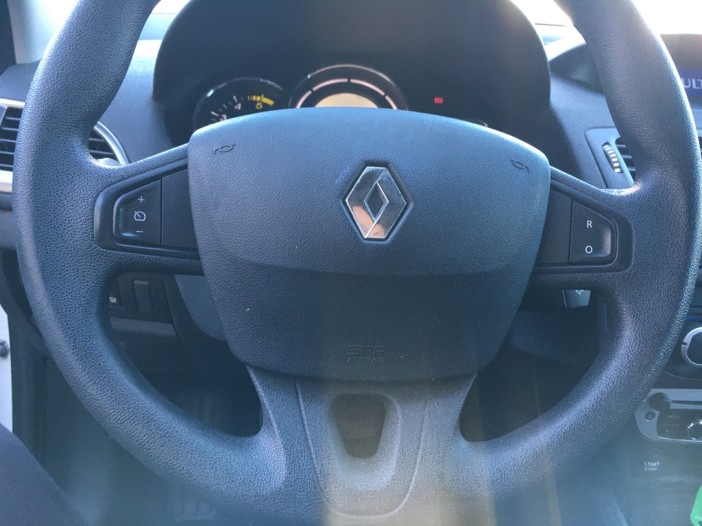 RENAULT MEGANE SPORT TOURER 1.5 DCI 95CV