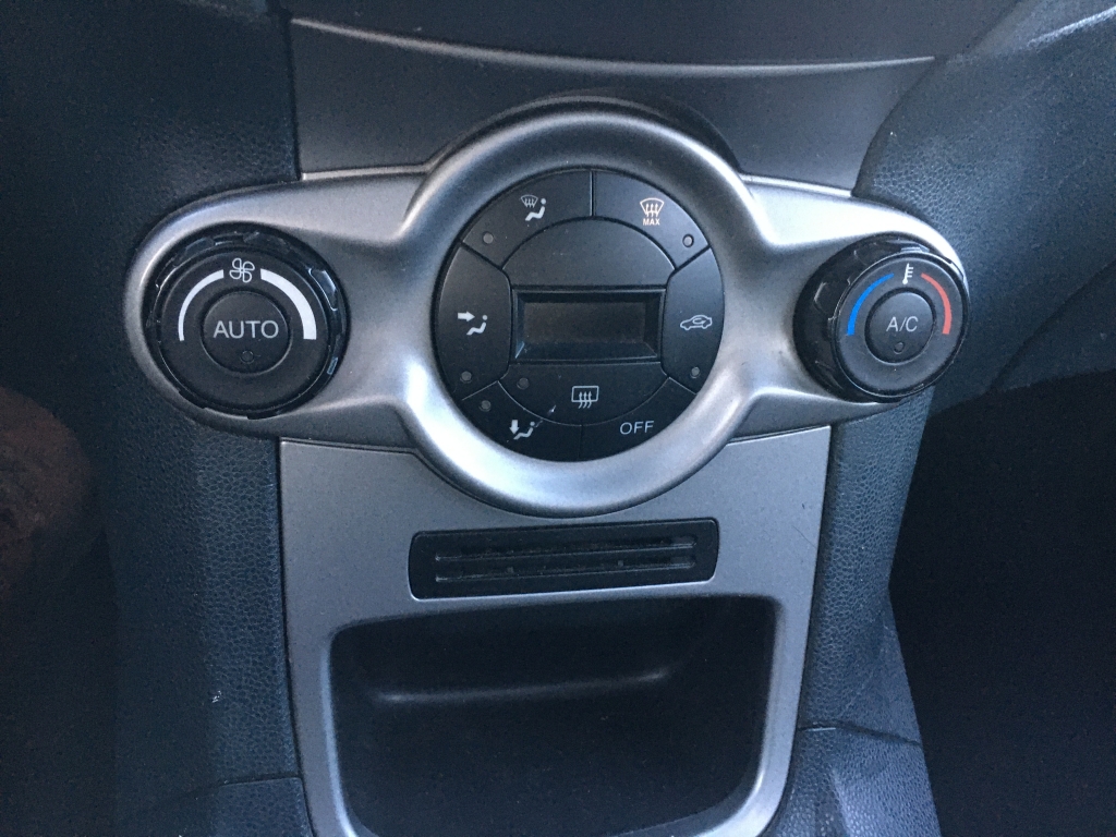 FORD FIESTA 1.2 INY 82CV
