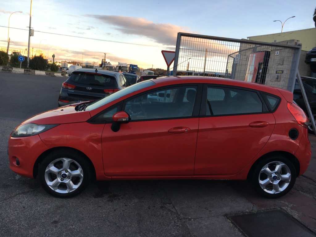 FORD FIESTA 1.2 INY 82CV