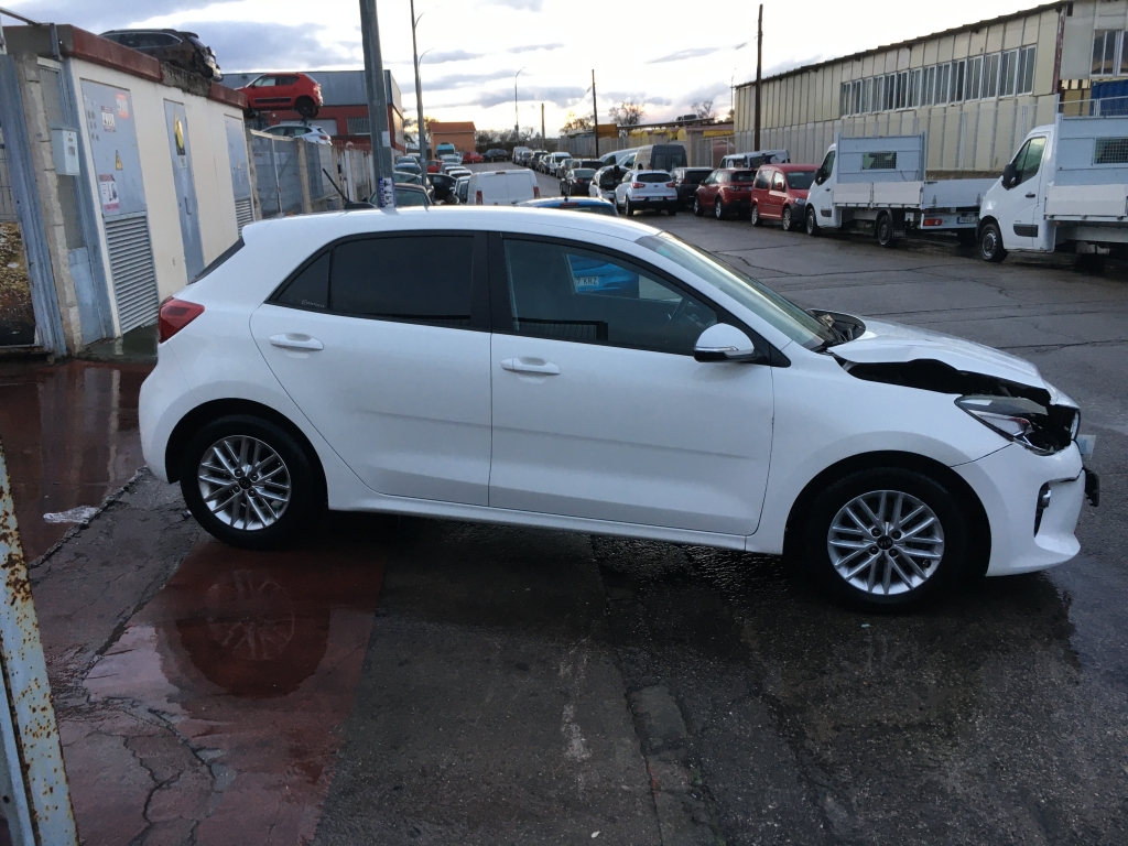KIA RIO 1.0 GDI 100CV