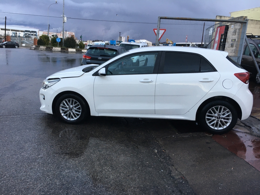 KIA RIO 1.0 GDI 100CV