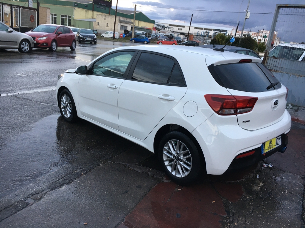 KIA RIO 1.0 GDI 100CV