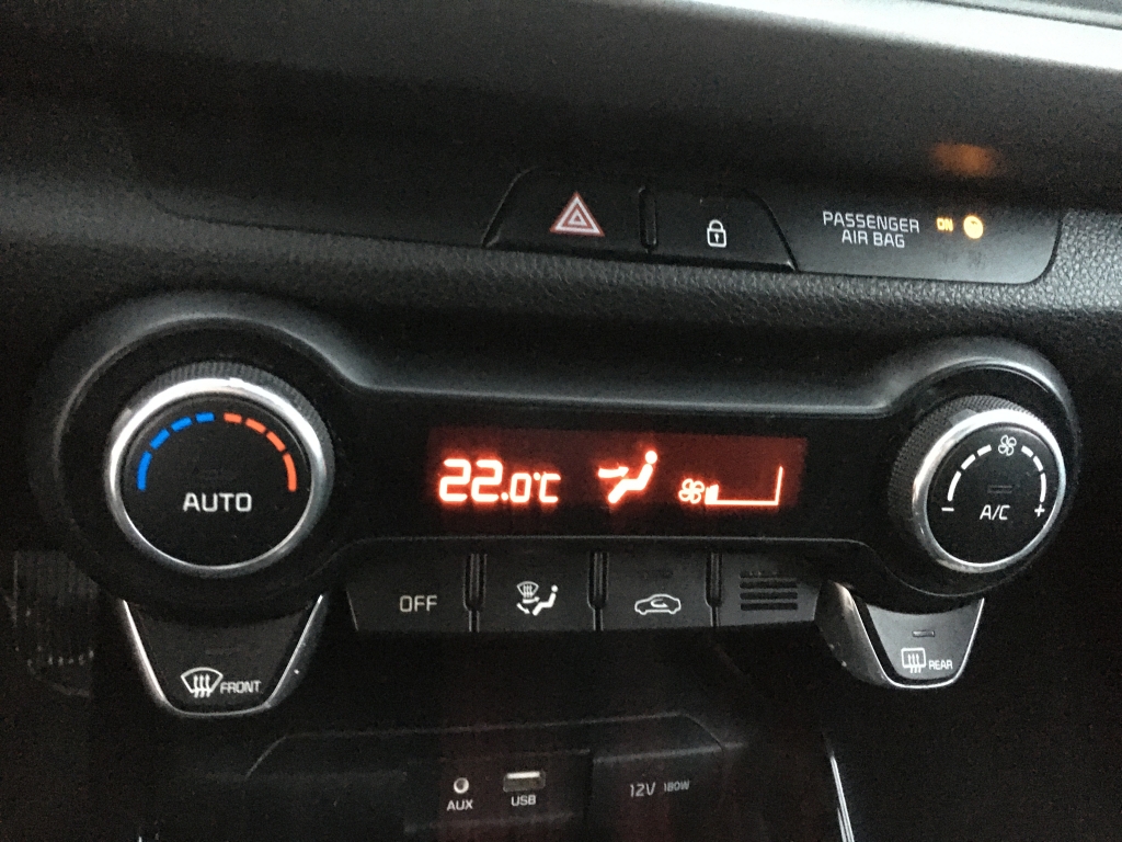 KIA RIO 1.0 GDI 100CV