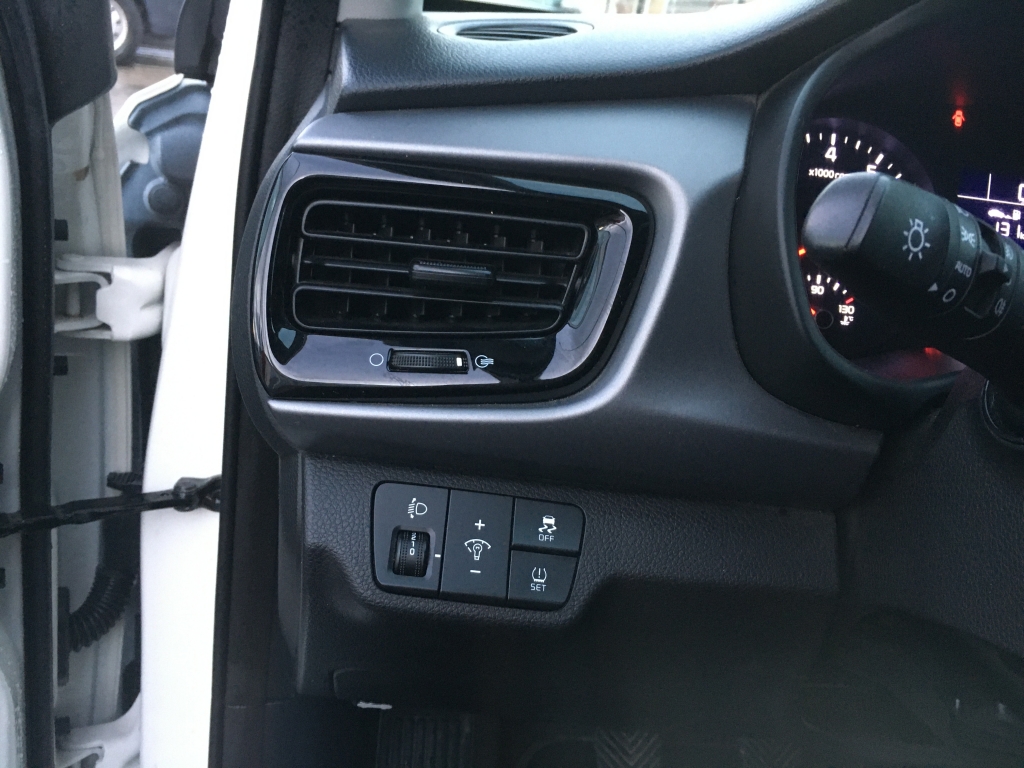 KIA RIO 1.0 GDI 100CV