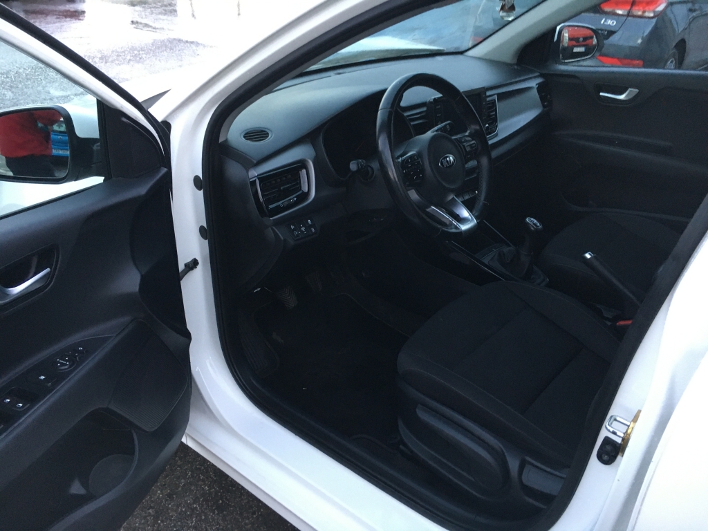 KIA RIO 1.0 GDI 100CV
