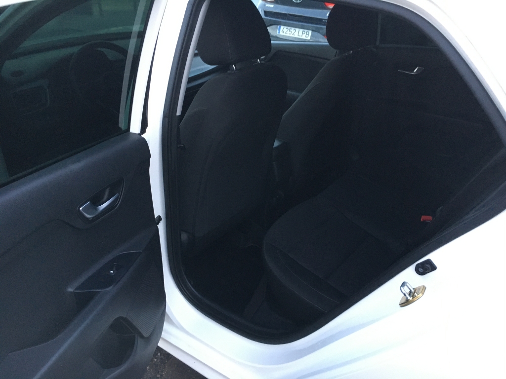 KIA RIO 1.0 GDI 100CV