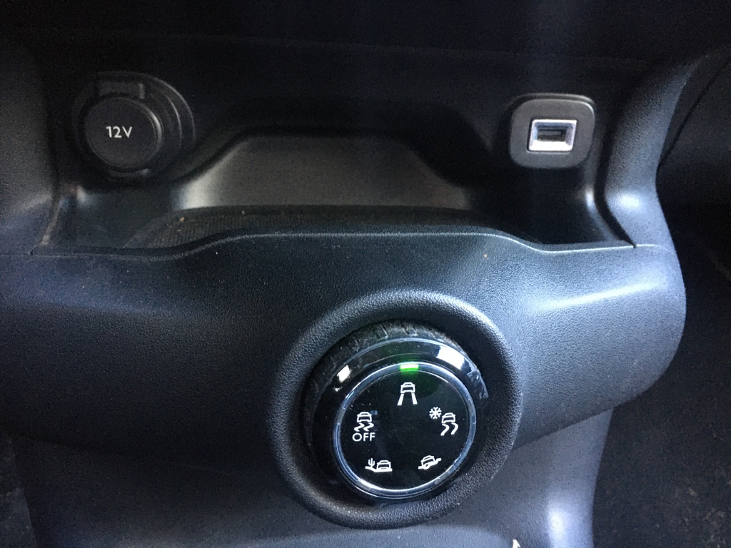 CITROEN CACTUS 1.6 HDI 100CV RIP CURL