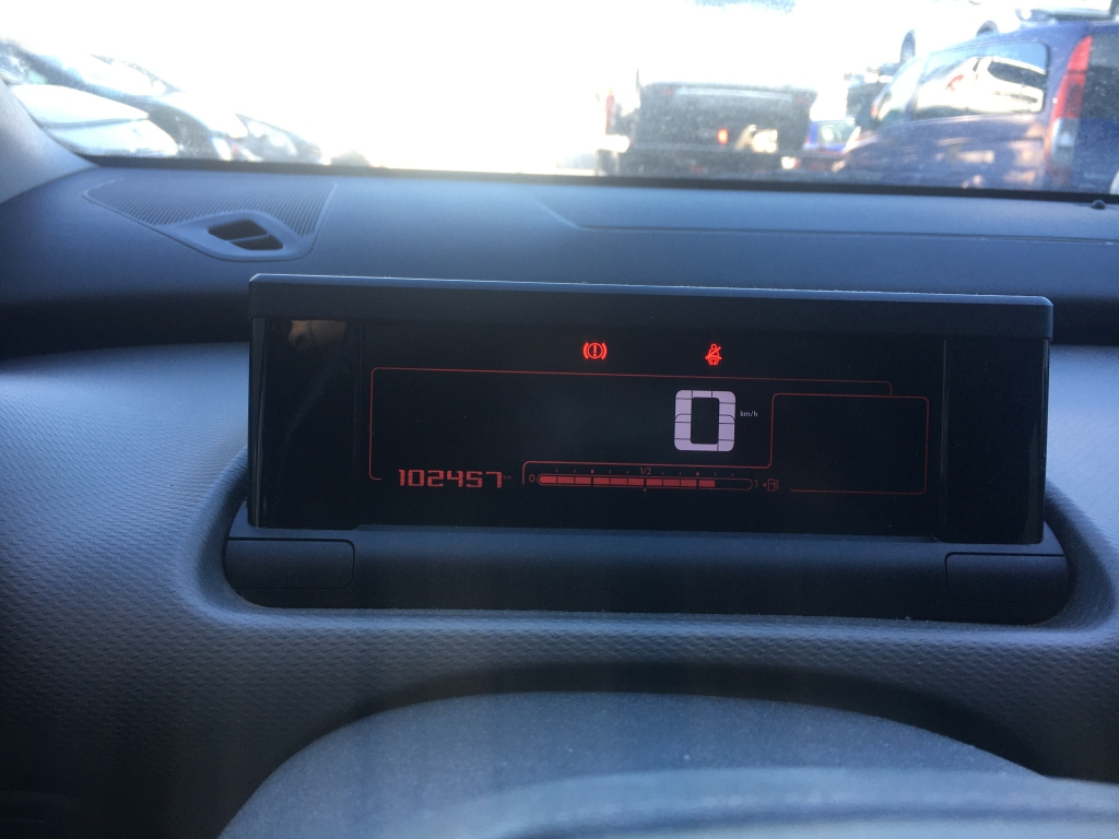 CITROEN CACTUS 1.6 HDI 100CV RIP CURL