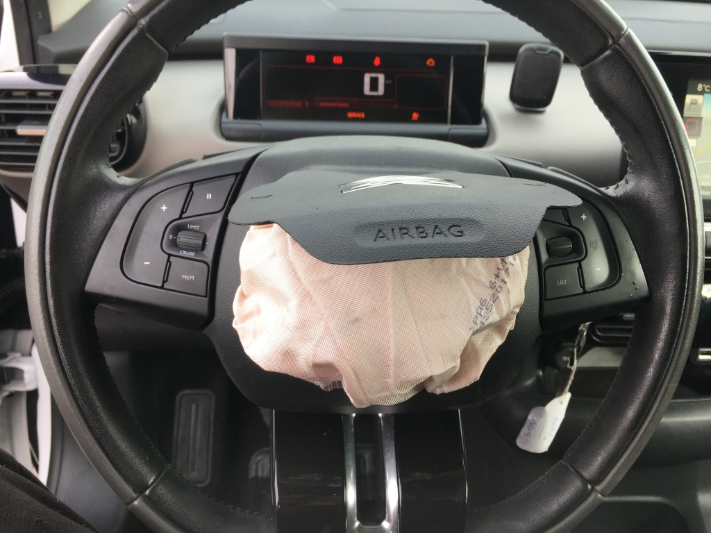 CITROEN CACTUS 1.2 INY 110CV