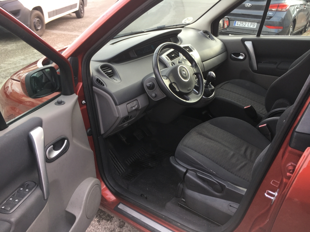 RENAULT SCENIC 1.5 DCI 106CV