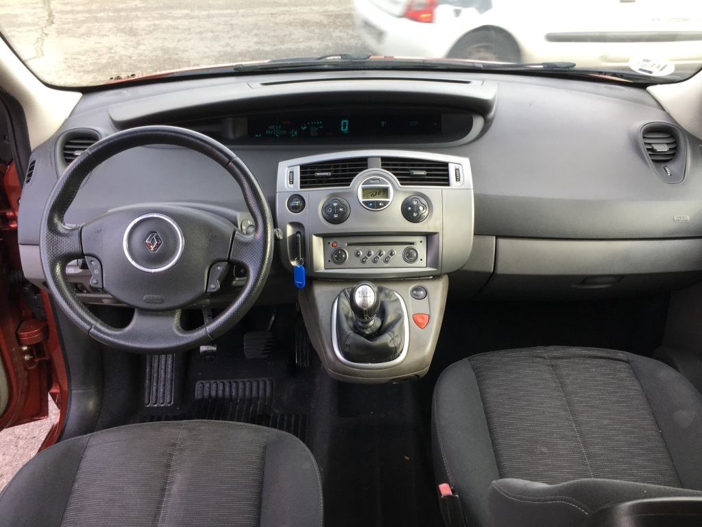 RENAULT SCENIC 1.5 DCI 106CV