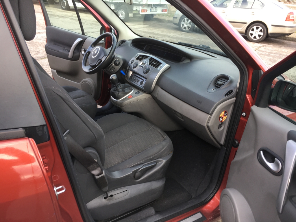 RENAULT SCENIC 1.5 DCI 106CV