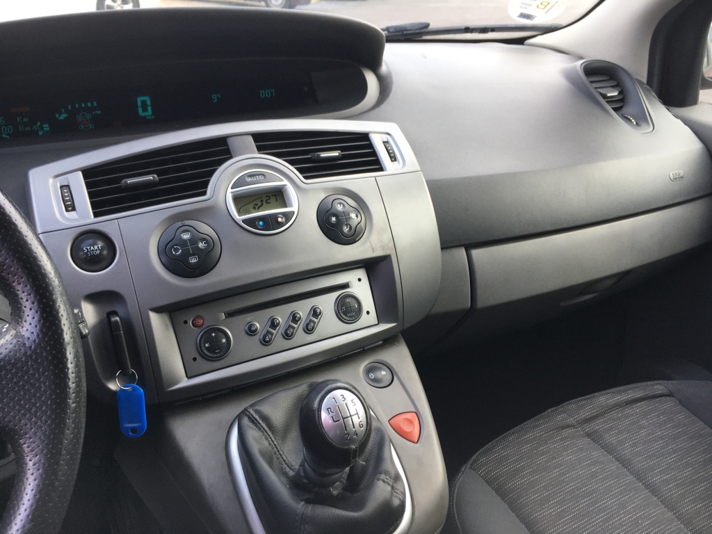 RENAULT SCENIC 1.5 DCI 106CV