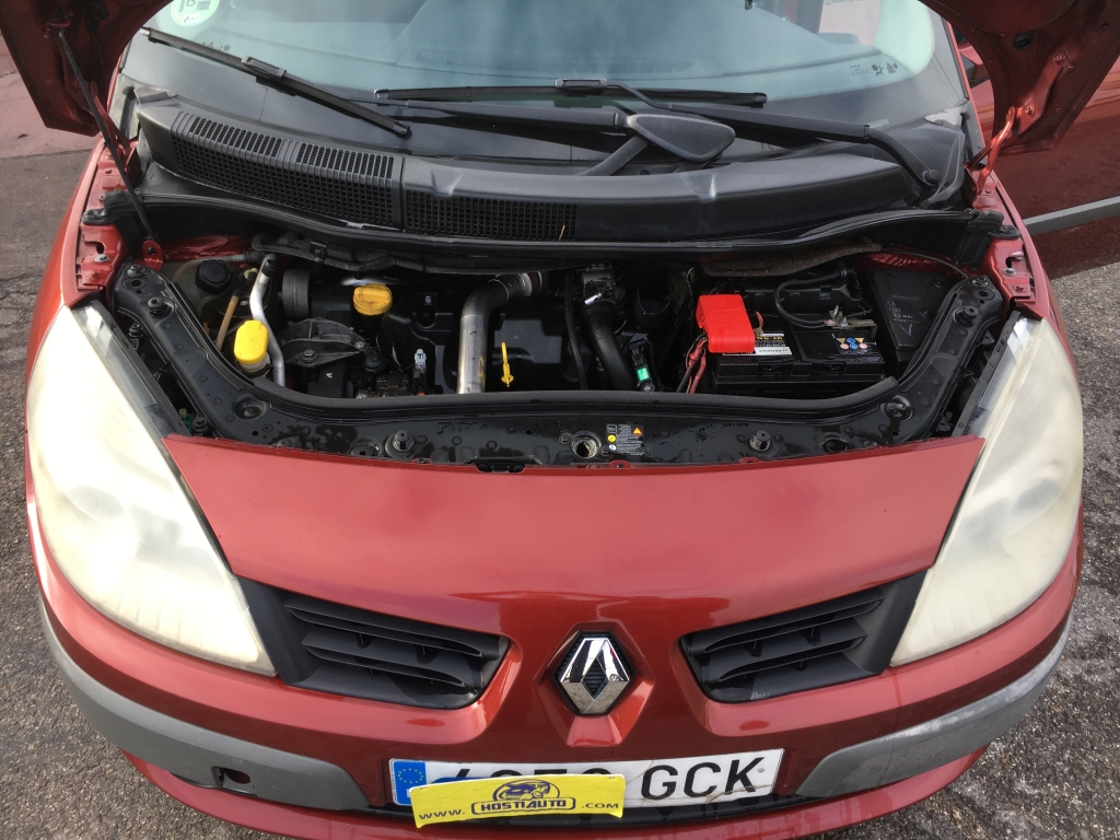 RENAULT SCENIC 1.5 DCI 106CV