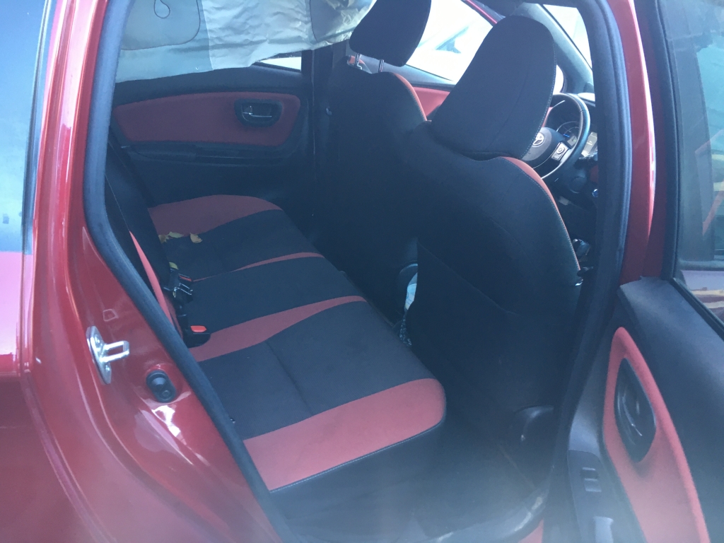 TOYOTA YARIS 1.5 HIBRIDO 100CV AUT