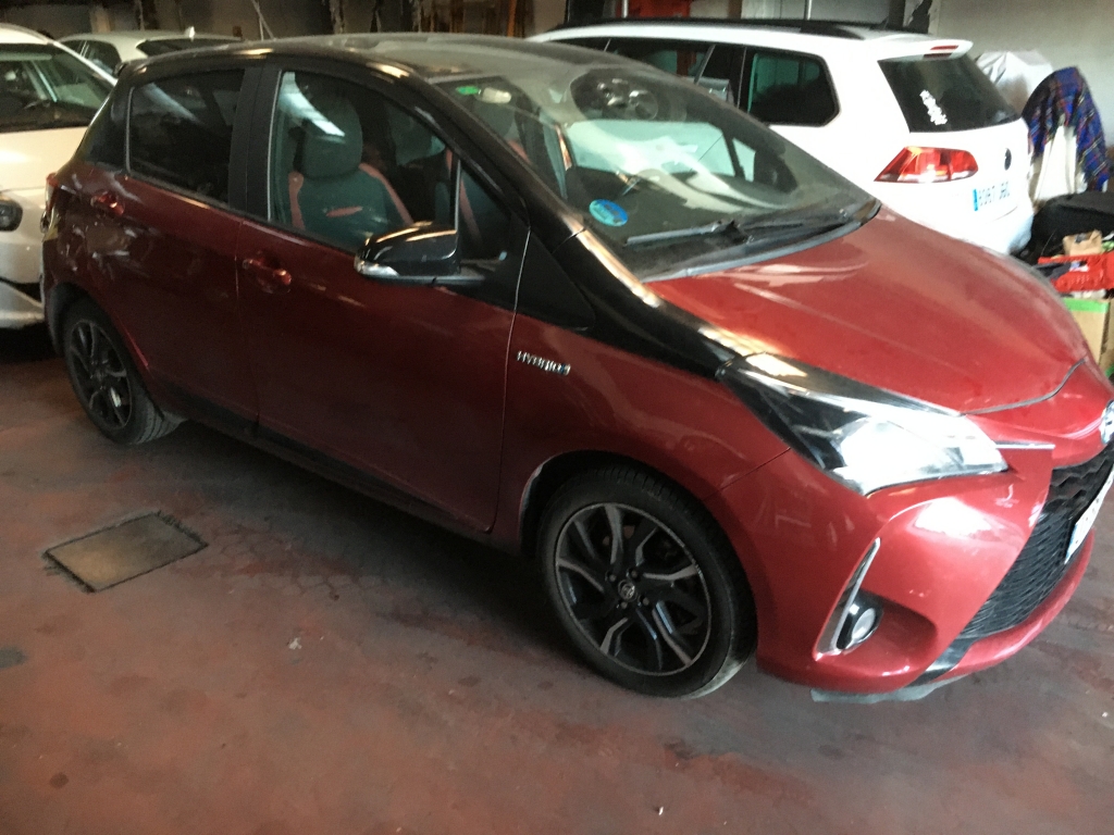 TOYOTA YARIS 1.5 HIBRIDO 100CV AUT