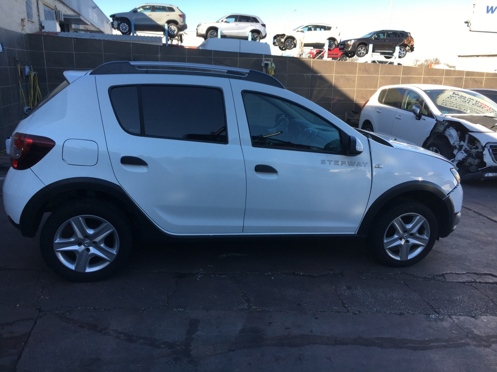 DACIA SANDERO STEPWAY 900CC INY 90CV