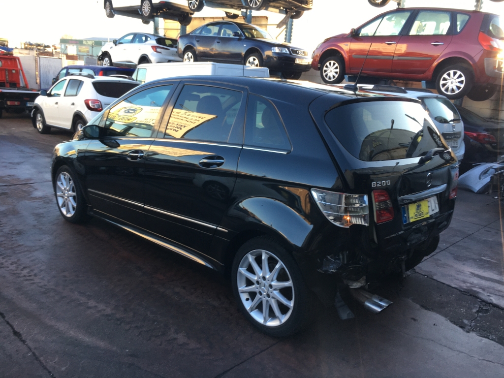 MERCEDES BENZ B-200 2.0 INY 193CV AUT