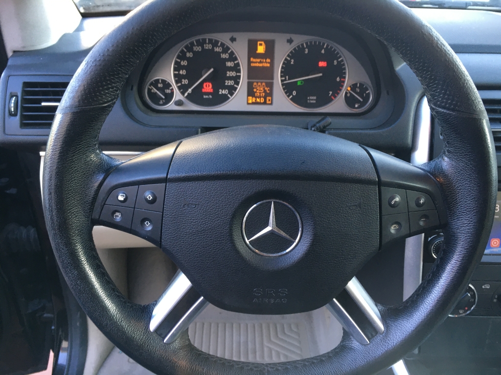 MERCEDES BENZ B-200 2.0 INY 193CV AUT