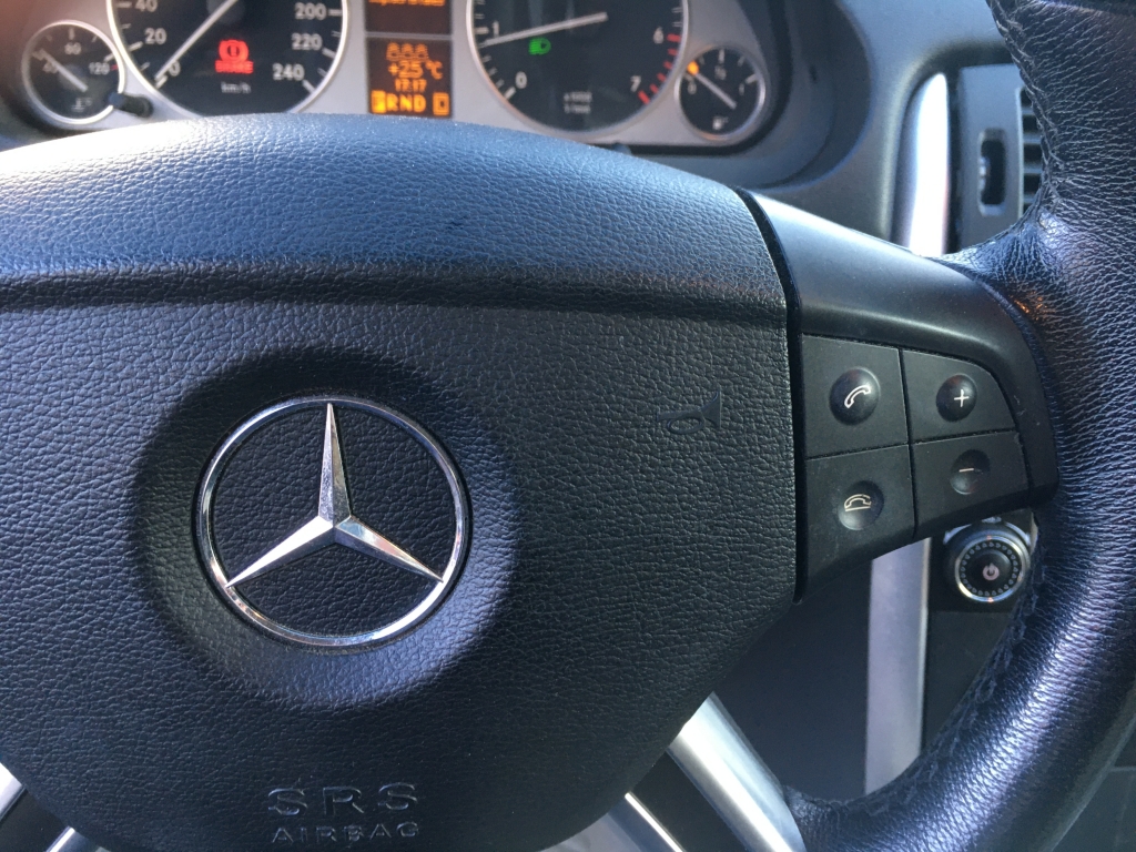 MERCEDES BENZ B-200 2.0 INY 193CV AUT