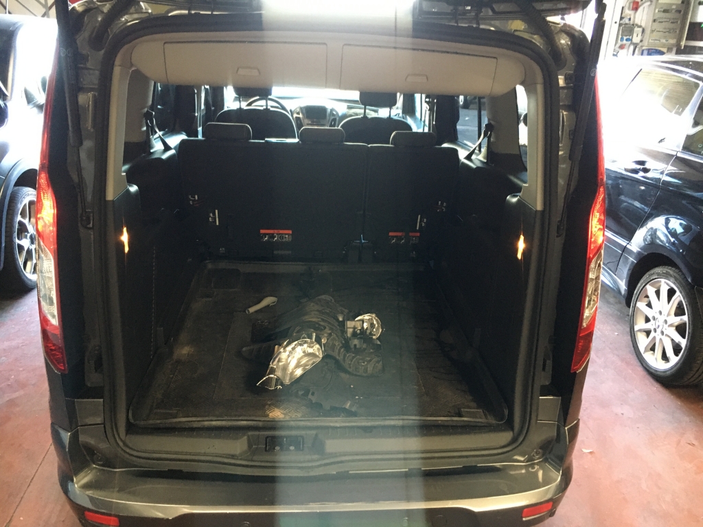 FORD GRAND TOURNEO CONNECT 1.5 TDCI 120CV