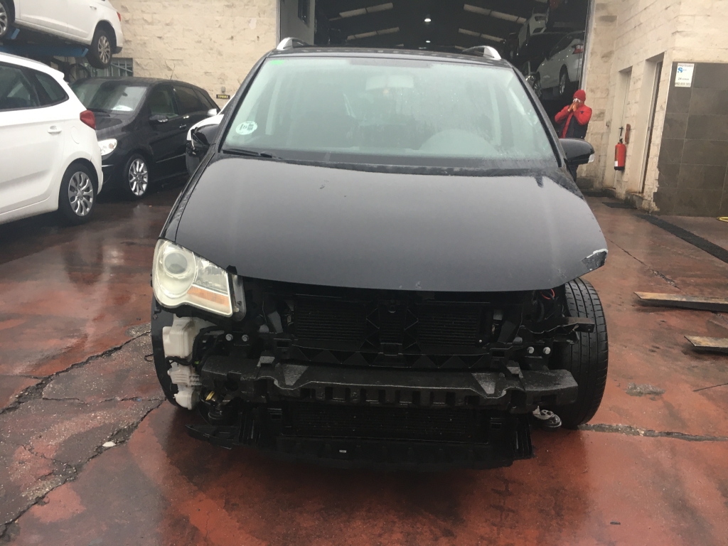 VOLKSWAGEN TOURAN 1.9 TDI 105CV 