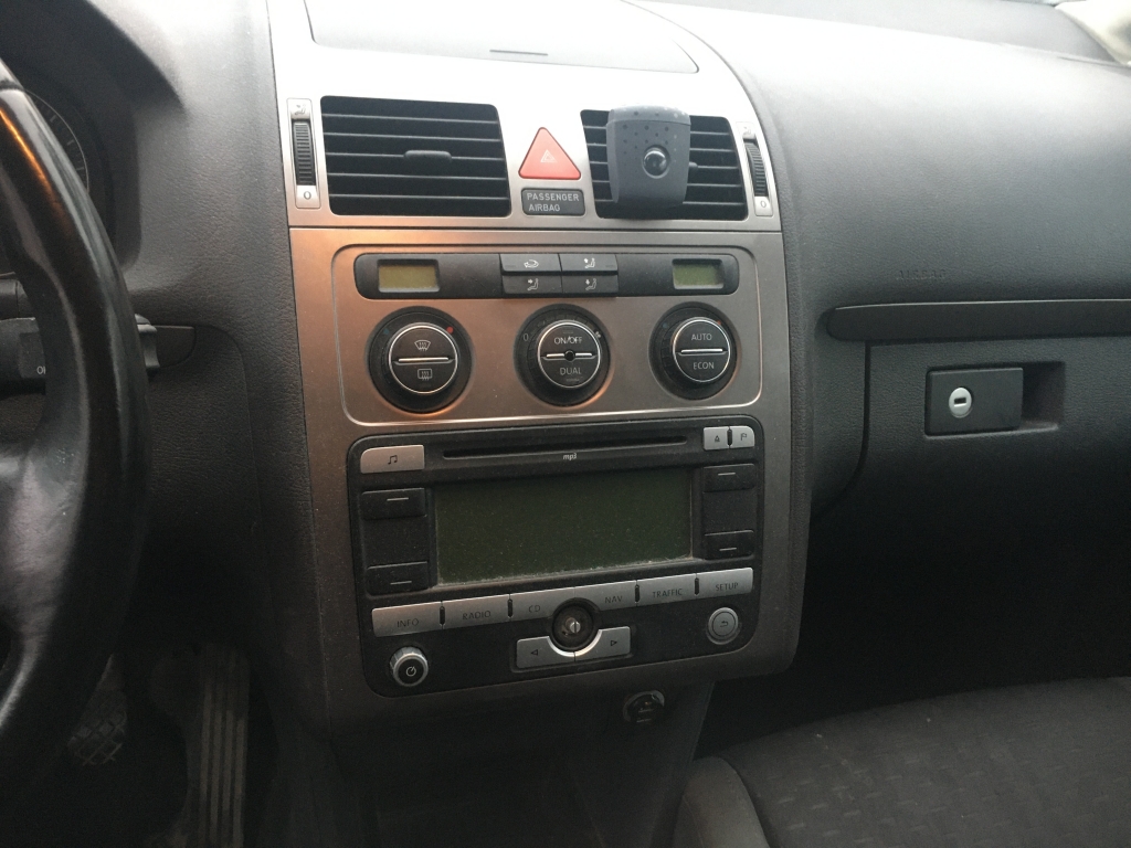 VOLKSWAGEN TOURAN 1.9 TDI 105CV 