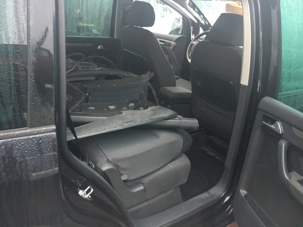 VOLKSWAGEN TOURAN 1.9 TDI 105CV 