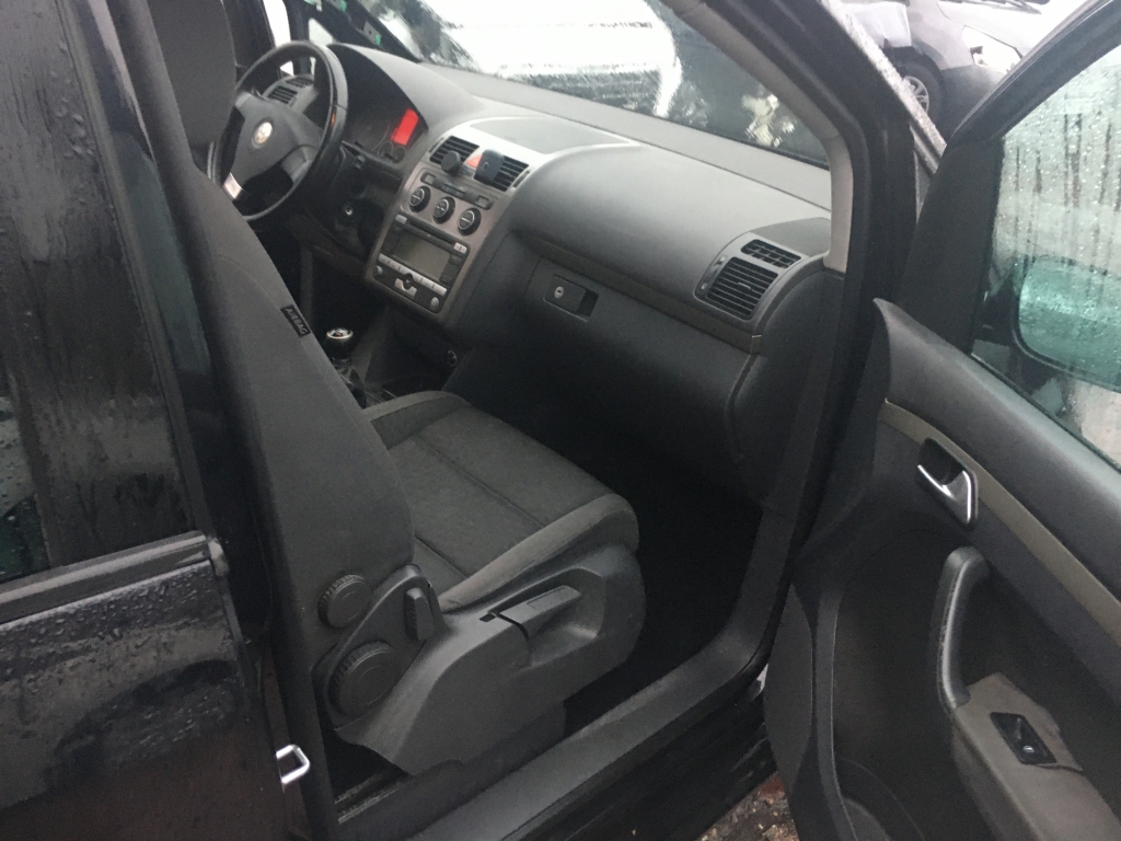 VOLKSWAGEN TOURAN 1.9 TDI 105CV 