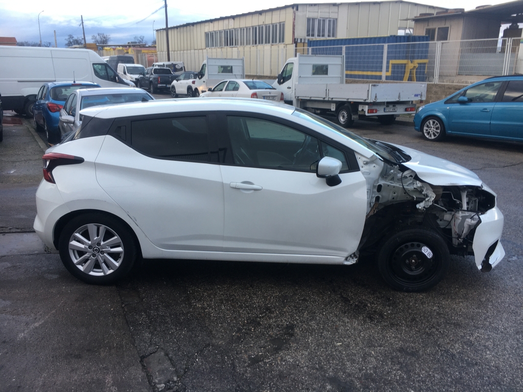 NISSAN MICRA 1.0 INY 100CV AUT