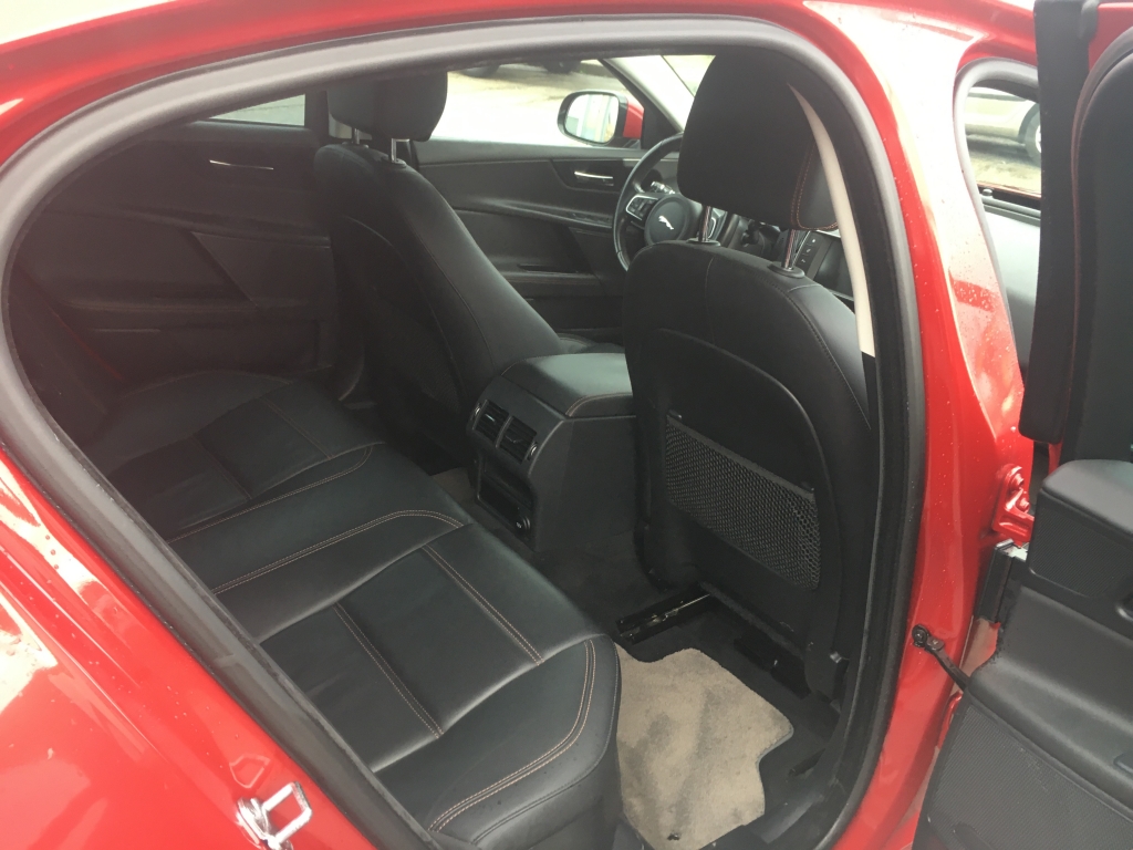 JAGUAR XE 2.0 D 180CV AUT