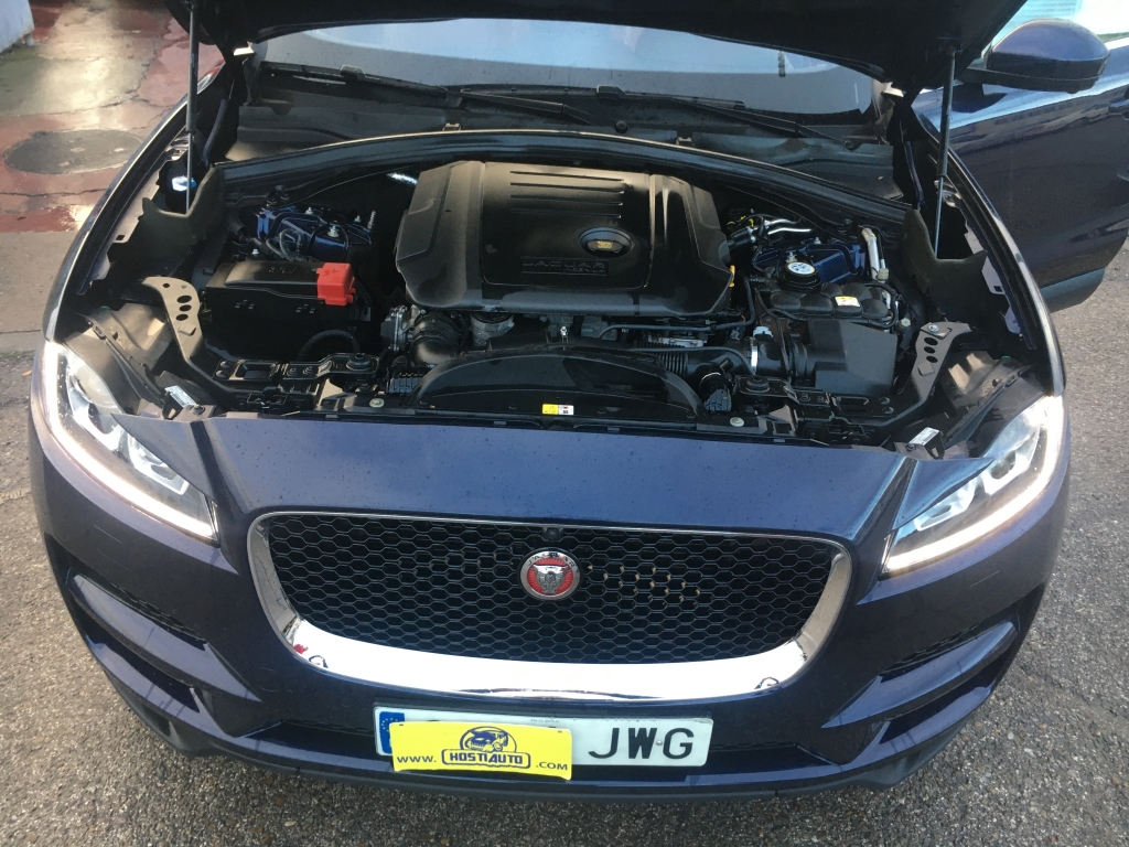 JAGUAR F-PACE 2.0 D 180CV AUT JAGUAR F-PACE 2.0 D 180CV AUT