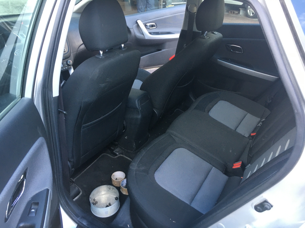 KIA CEED 1.4 CRDI 90CV KIA CEED 1.4 CRDI 90CV