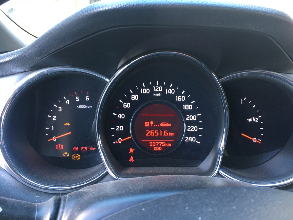 KIA CEED 1.4 CRDI 90CV KIA CEED 1.4 CRDI 90CV