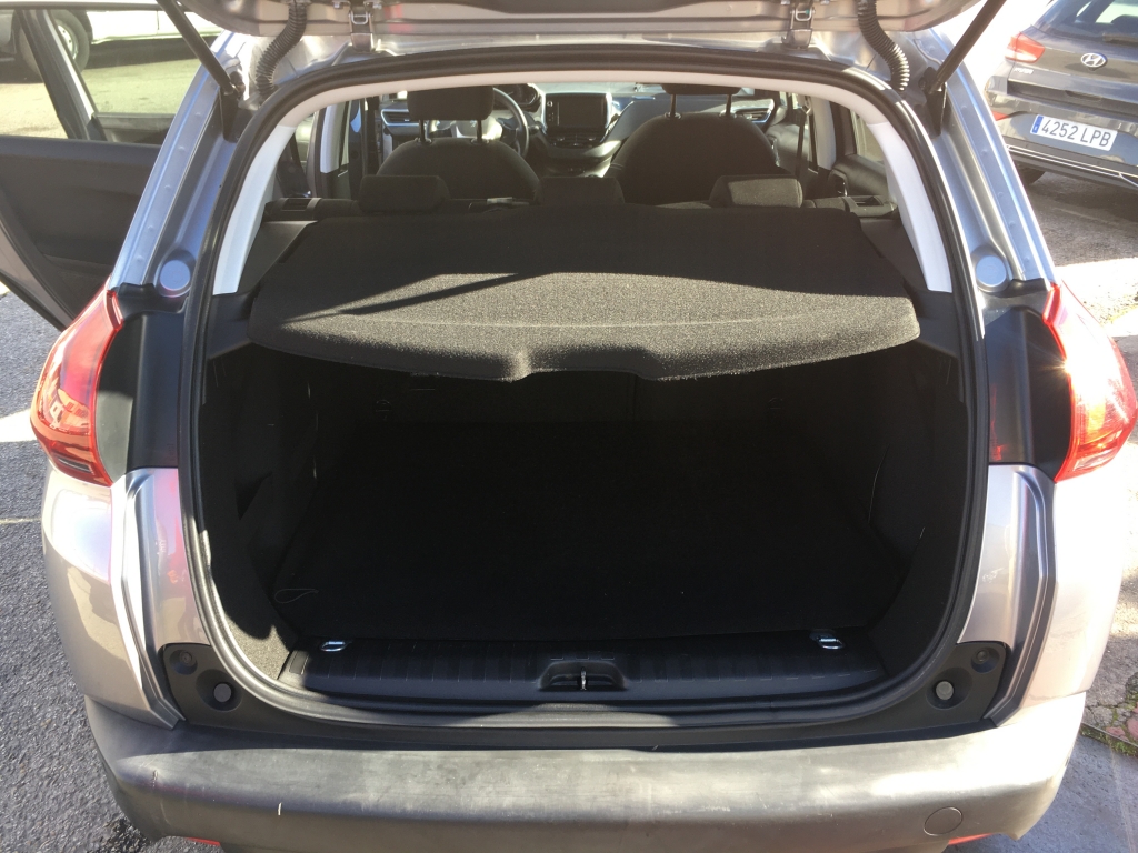 PEUGEOT 2008 1.6 HDI 100CV