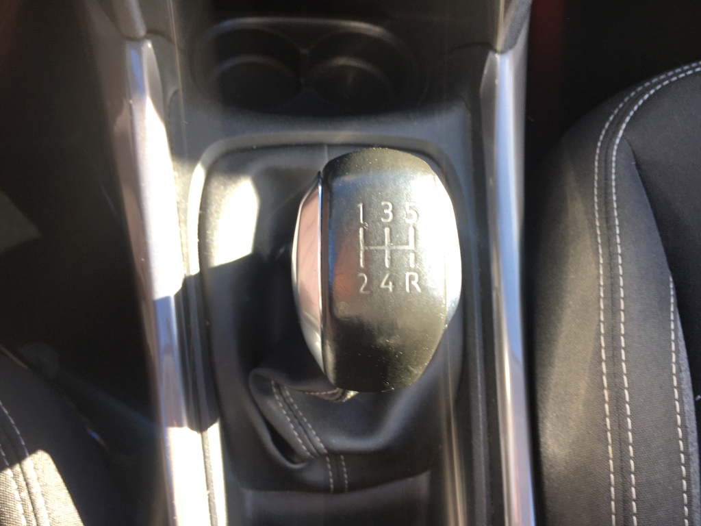 PEUGEOT 2008 1.6 HDI 100CV