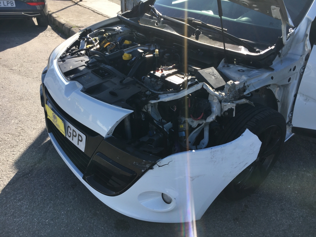 RENAULT MEGANE COUPE 1.5 DCI 106CV