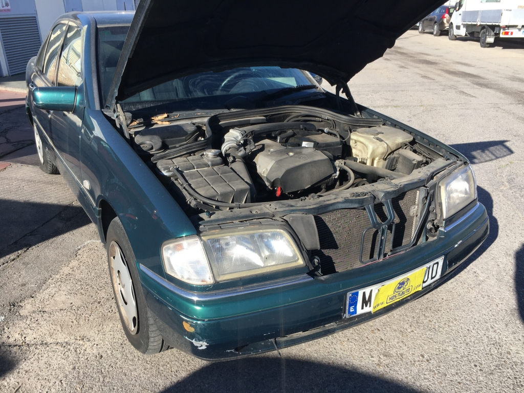 MERCEDES C-180 INY 122CV