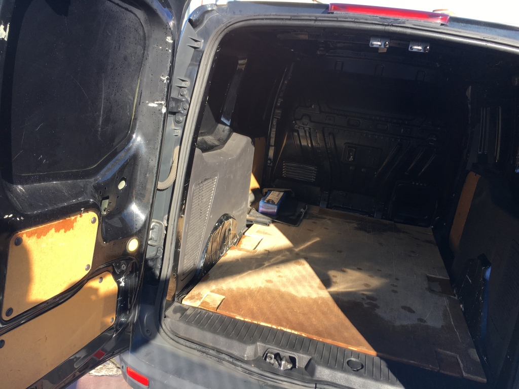 FORD TRANSIT CONNECT ESTRA LARGA 1.6 TDCI 115CV 3 PLAZAS