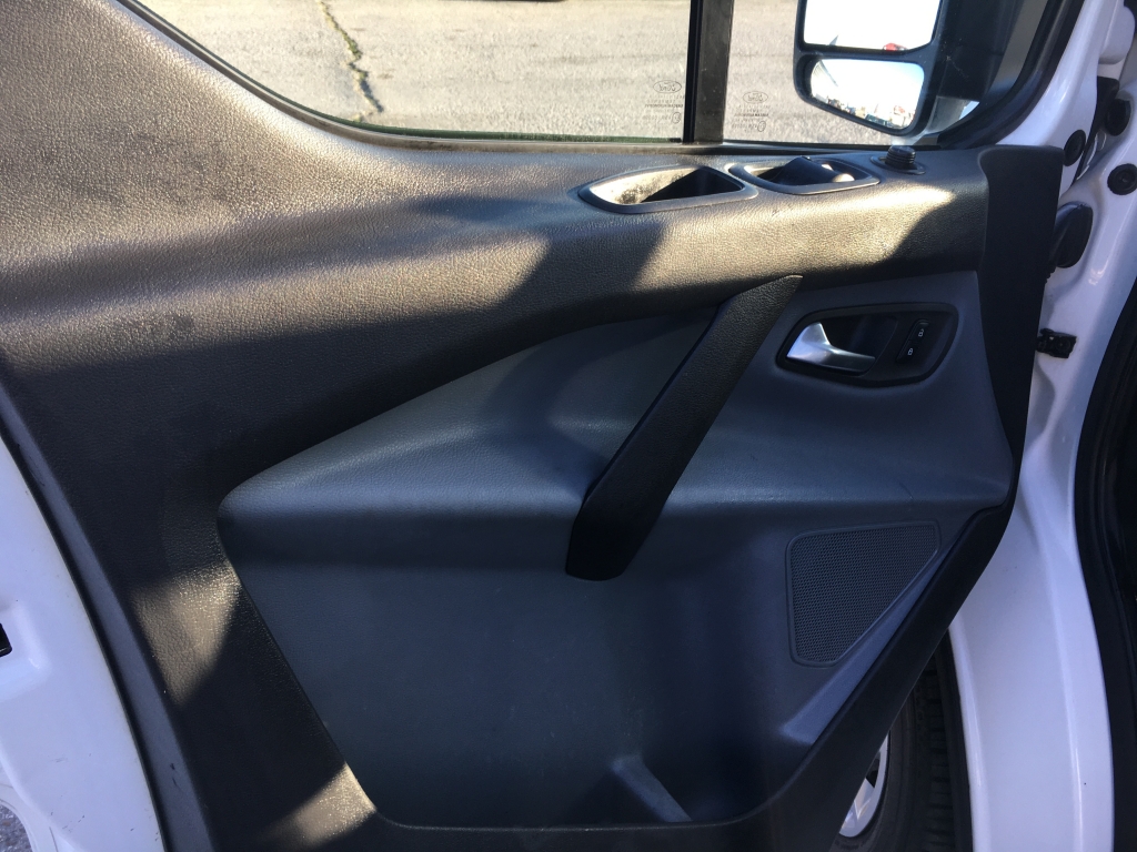 FORD TRANSIT CUSTOM 2.0 TDCI 130CV 3 PLAZAS