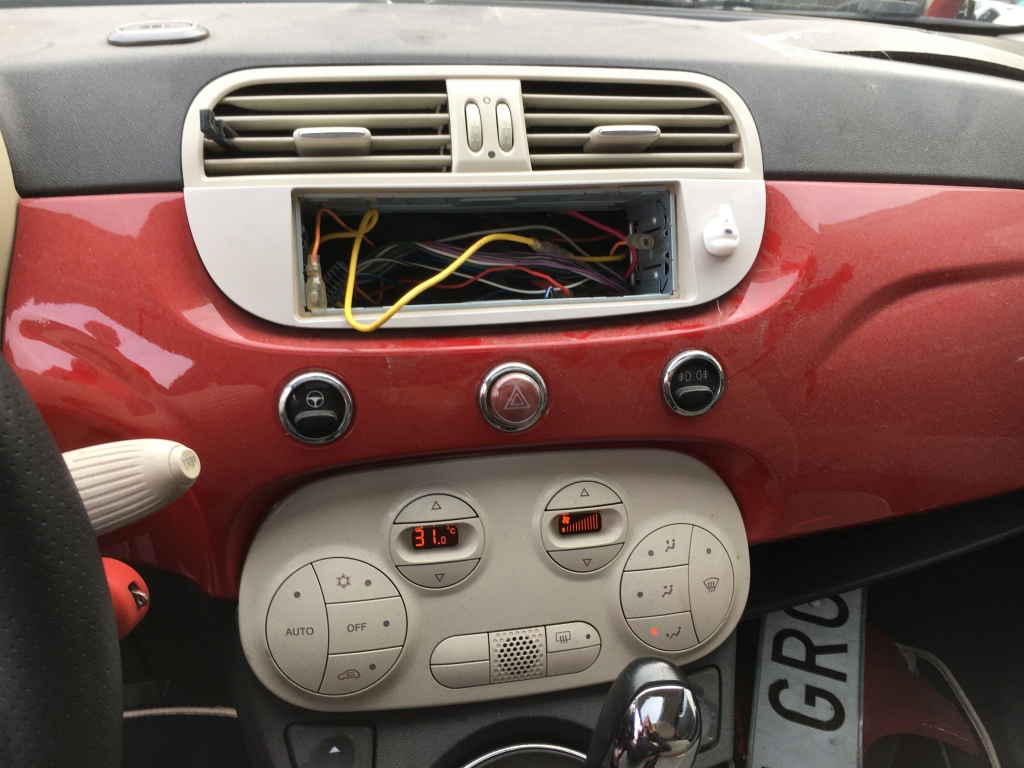 FIAT 500 1.3 INY 60CV AUT