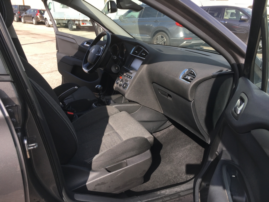 CITROEN C-4 1.6 HDI 120CV CITROEN C-4 1.6 HDI 120CV