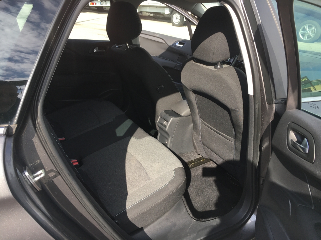 CITROEN C-4 1.6 HDI 120CV CITROEN C-4 1.6 HDI 120CV