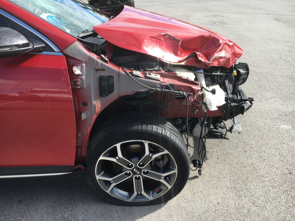 KIA X-CEED 1.6 HIBRIDO ENCHUFABLE 160CV AUT KIA X-CEED 1.6 HIBRIDO ENCHUFABLE 160CV AUT