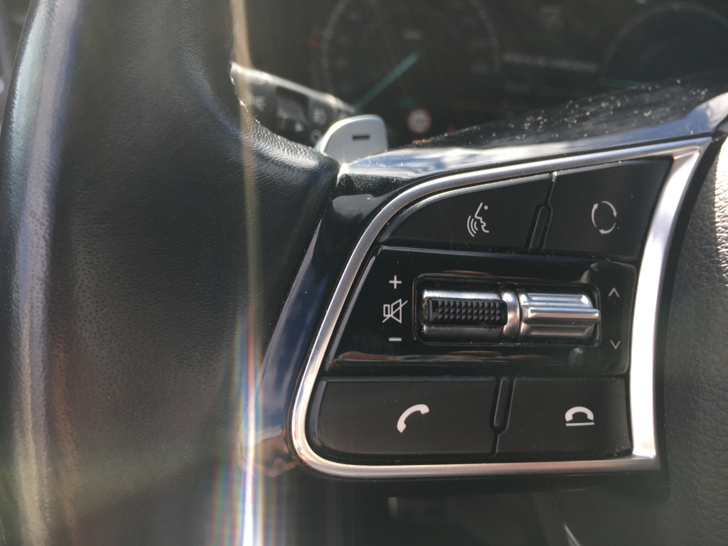 KIA X-CEED 1.6 HIBRIDO ENCHUFABLE 160CV AUT KIA X-CEED 1.6 HIBRIDO ENCHUFABLE 160CV AUT