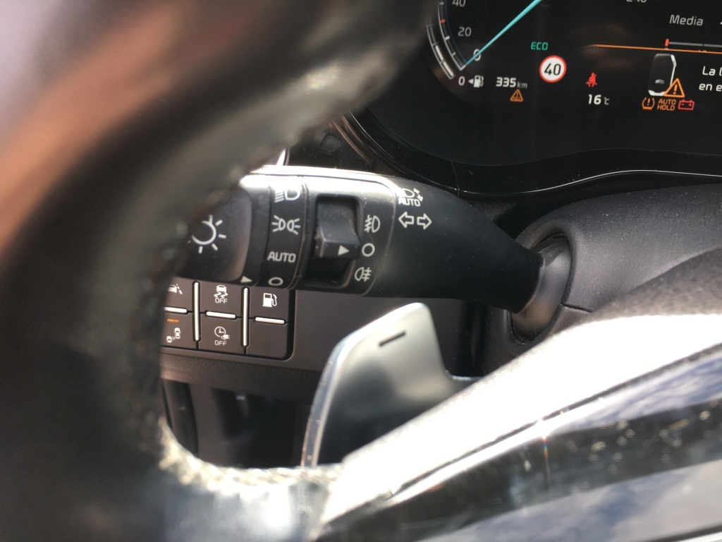 KIA X-CEED 1.6 HIBRIDO ENCHUFABLE 160CV AUT KIA X-CEED 1.6 HIBRIDO ENCHUFABLE 160CV AUT