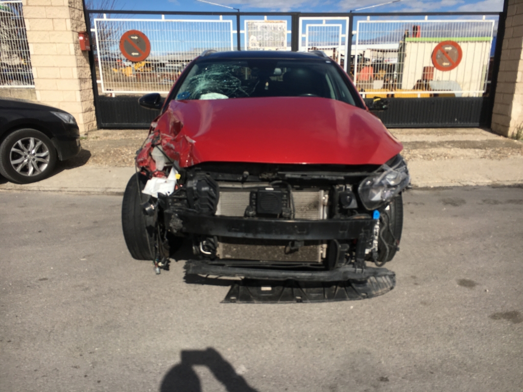 KIA X-CEED 1.6 HIBRIDO ENCHUFABLE 160CV AUT KIA X-CEED 1.6 HIBRIDO ENCHUFABLE 160CV AUT